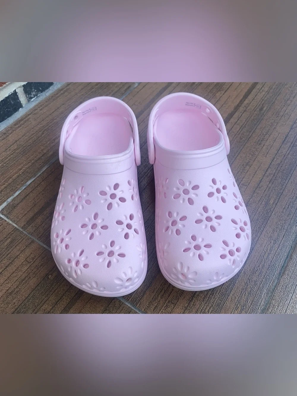 CROCS Kids Pink Floral Clogs